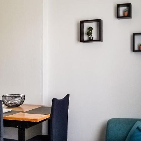 Spacious And Cozy Apartment - Ajia Apartment Tirana Buitenkant foto