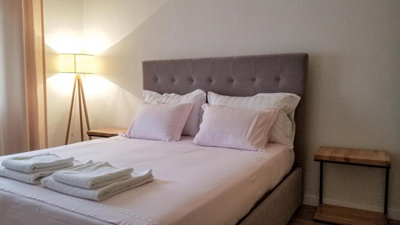 Spacious And Cozy Apartment - Ajia Apartment Tirana Buitenkant foto