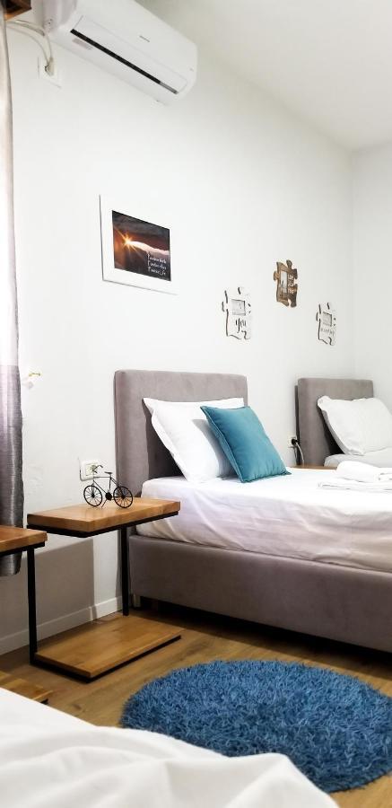 Spacious And Cozy Apartment - Ajia Apartment Tirana Buitenkant foto